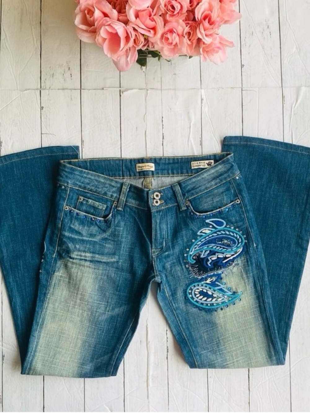 PEOPLE FOR PEACE Women’s Blue Embroidered Paisley Jeans NWT